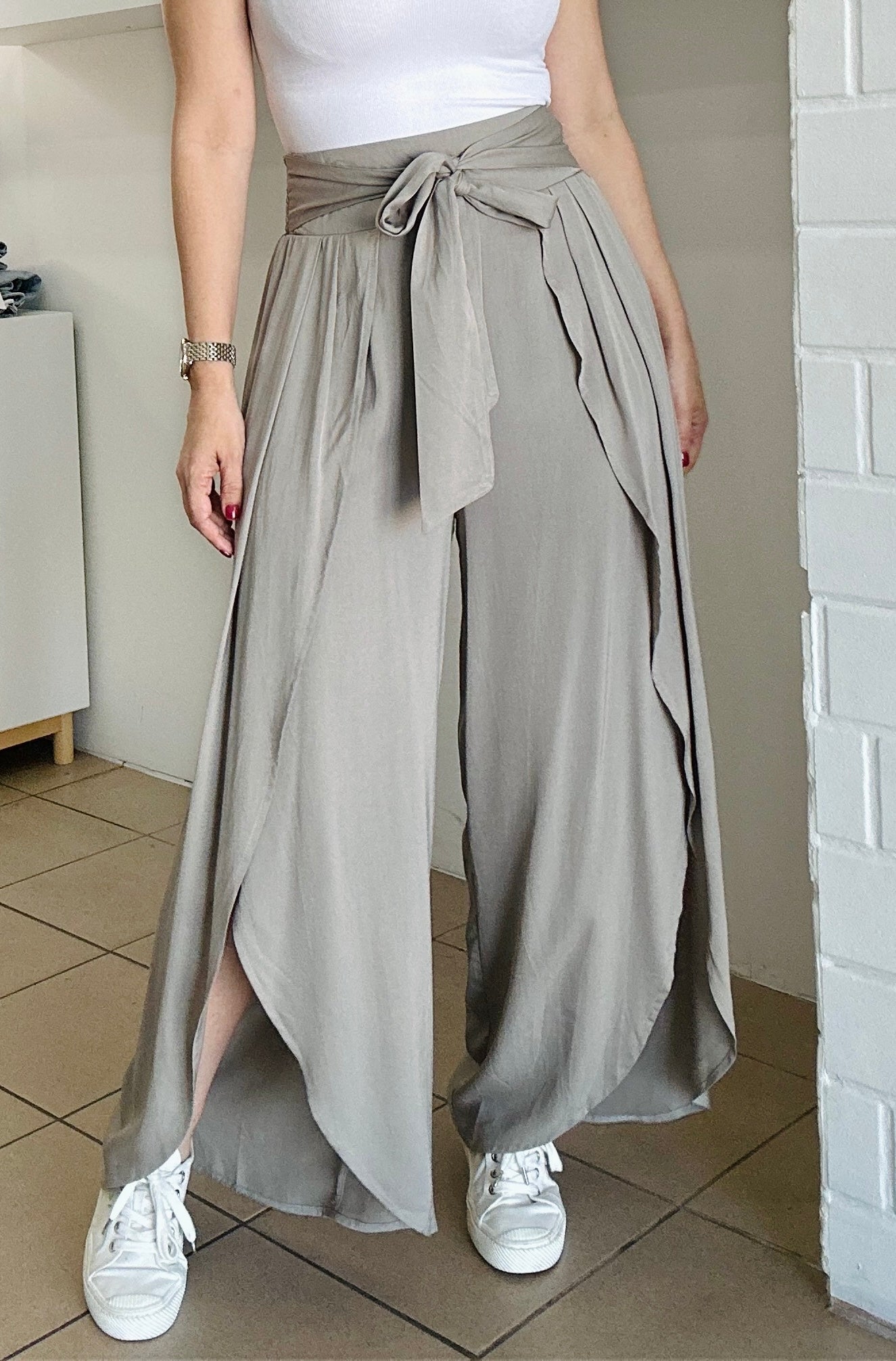 Tulip Pant (Grey)