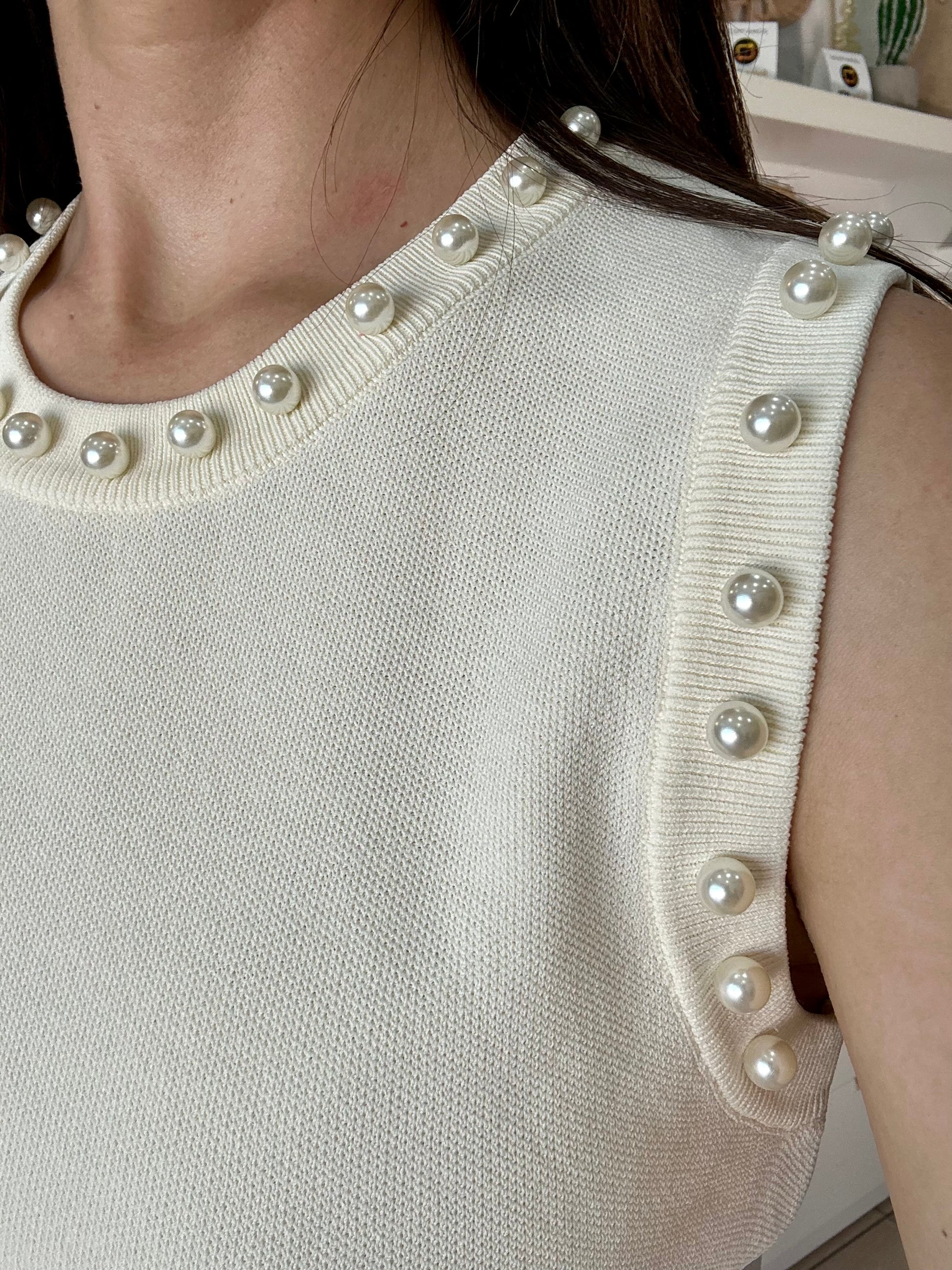 Stunning Pearls Top