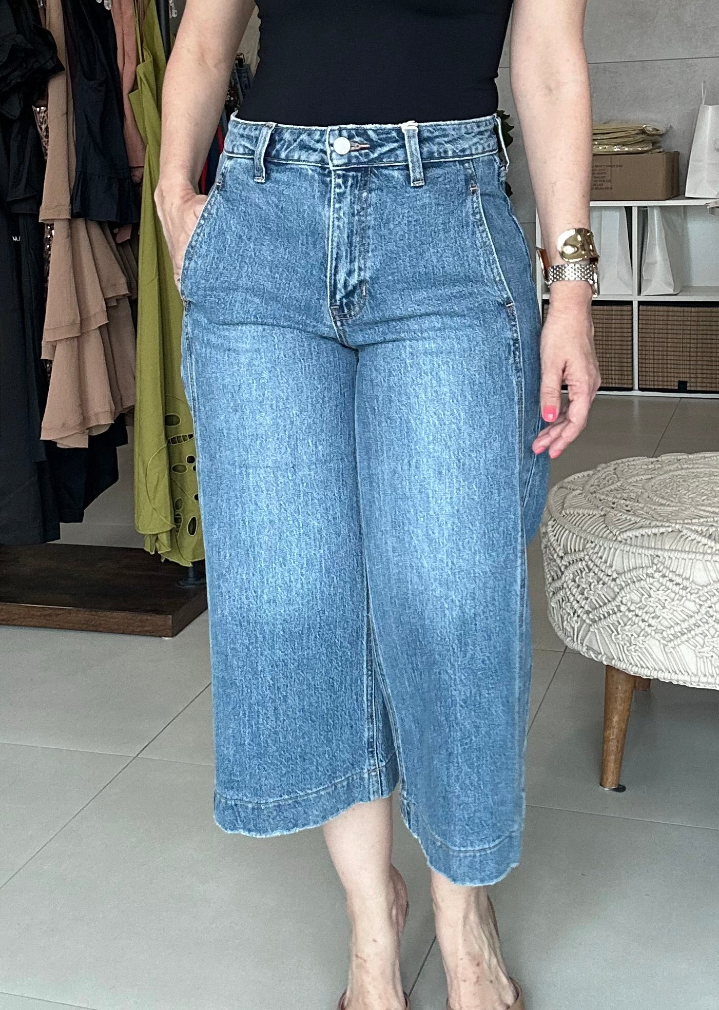 Side Seam Bermuda Jeans