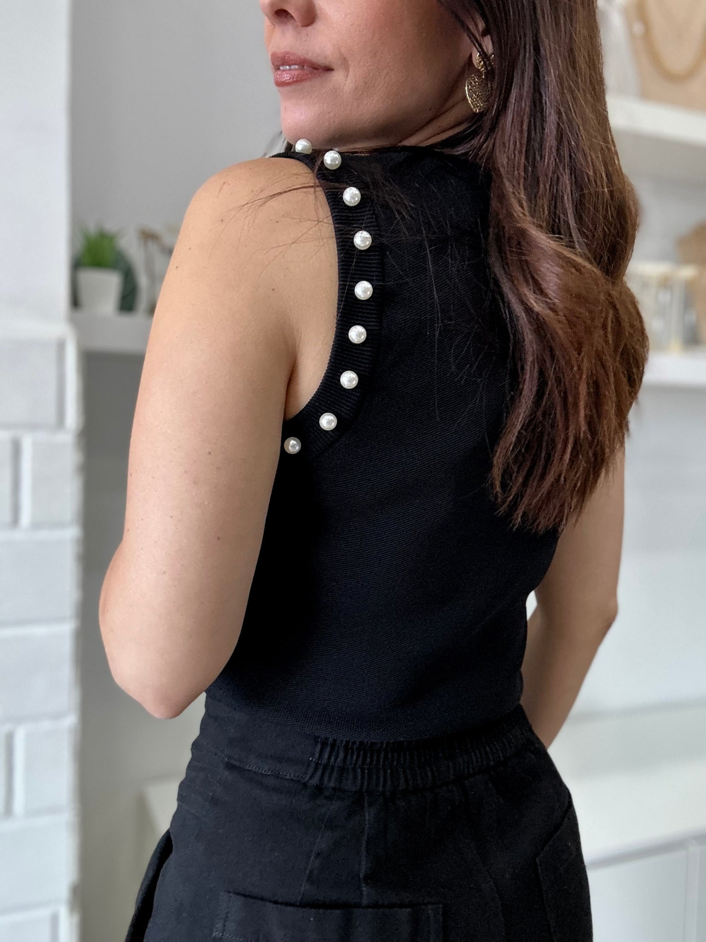 Black  Pearls Top