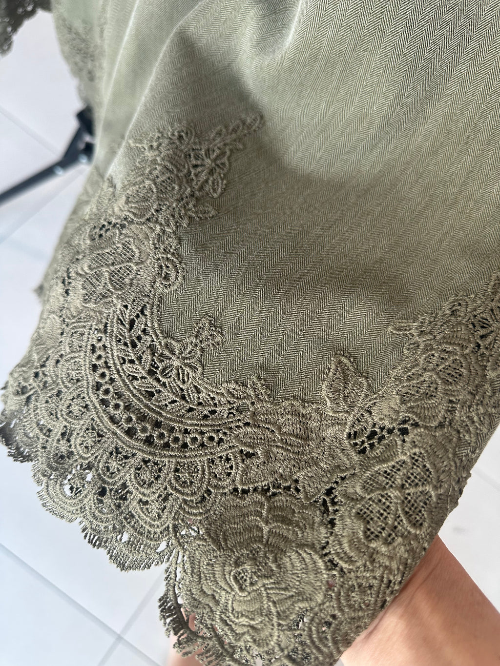 Lace Bermuda (Olive)