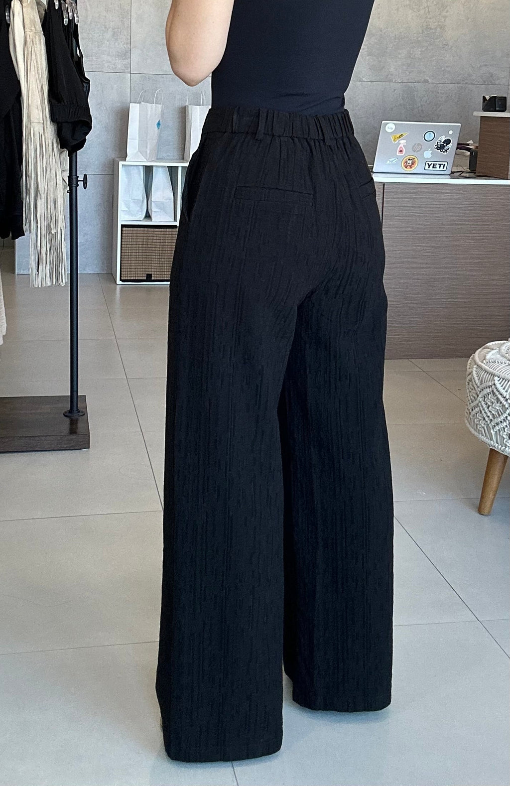 Textured Trouser (Black)