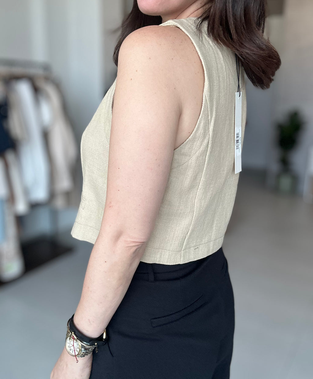 Front Tuck Vest