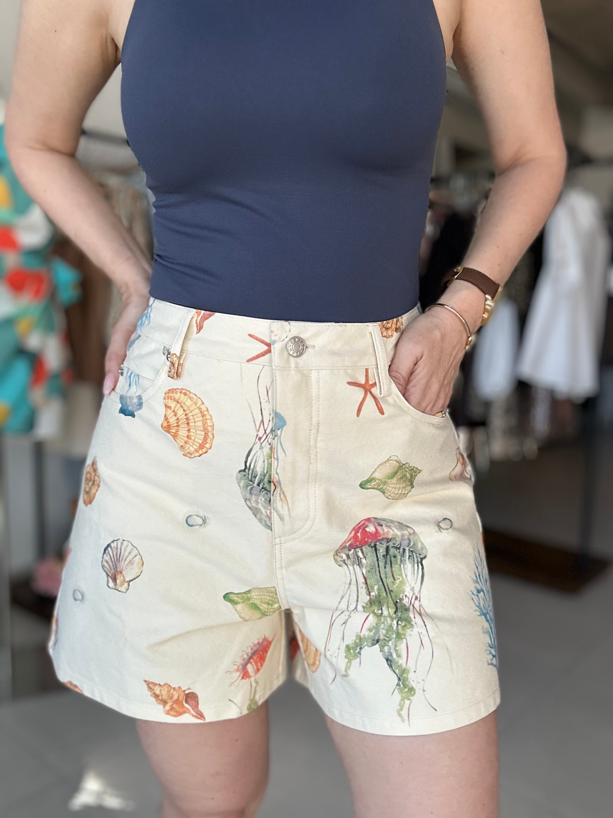 Watercolor Short
