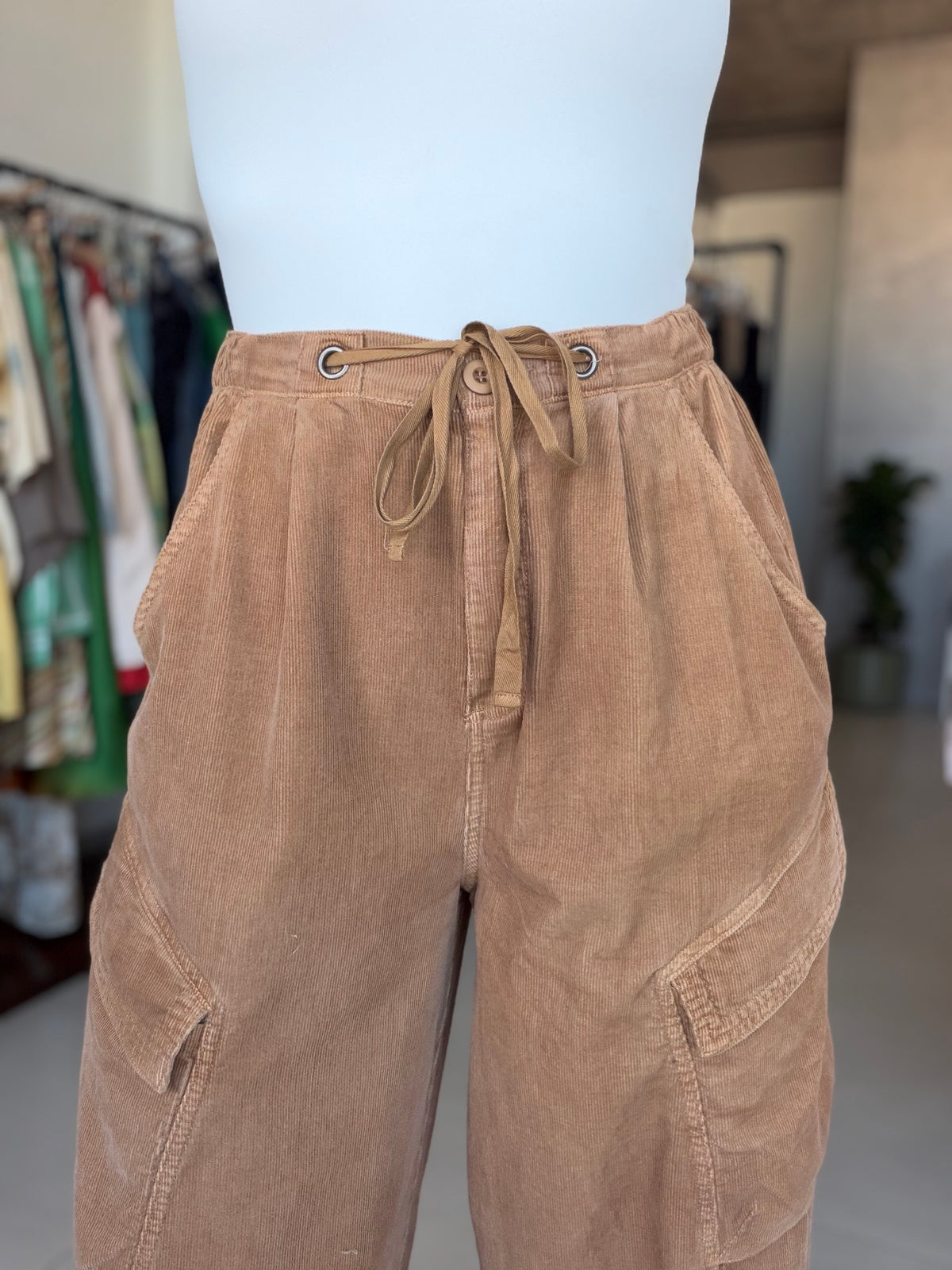 Balloon Corduroy Pants