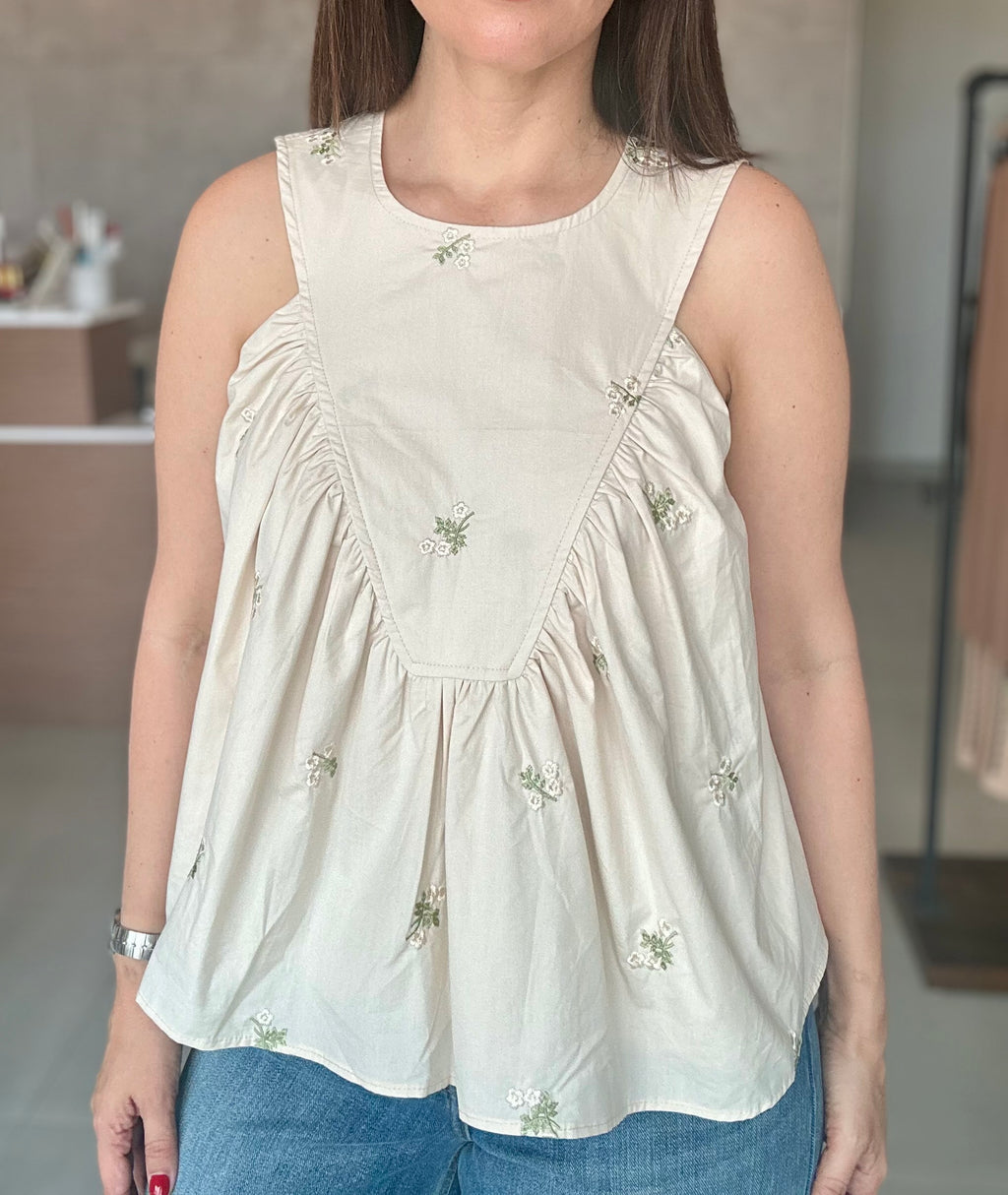 Tiny Floral Embroidery Blouse