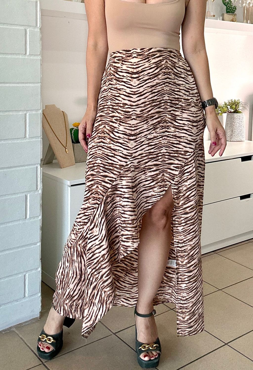 Side Cascade Tiger  Maxi Skirt