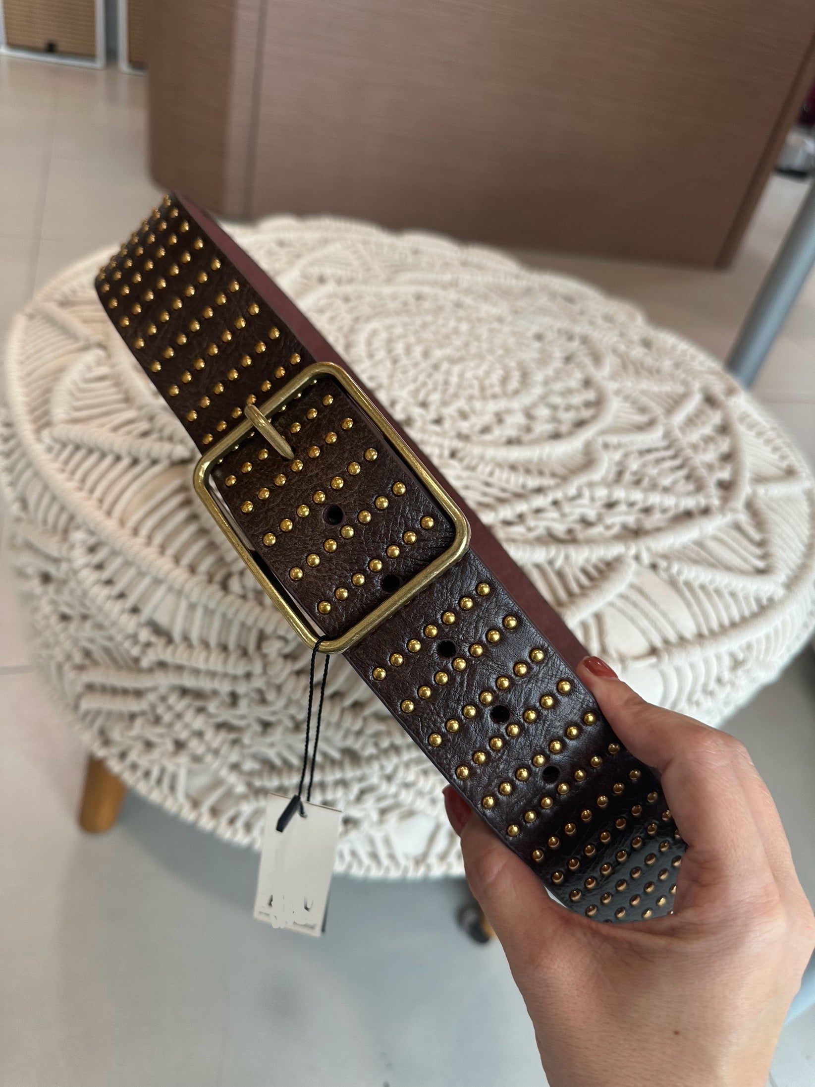 Rich-Choco Leather Belt.