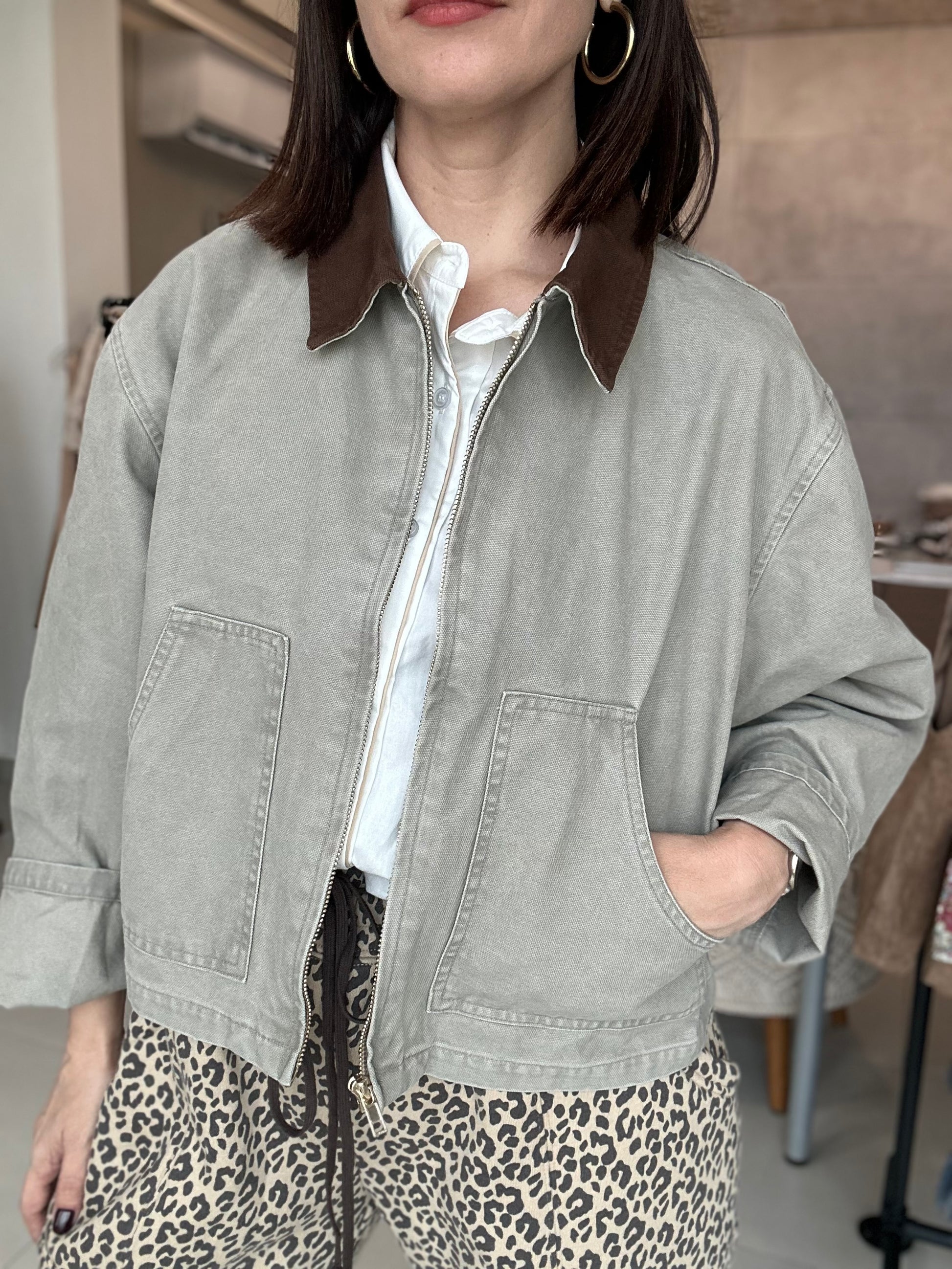 Contras Collar Jacket