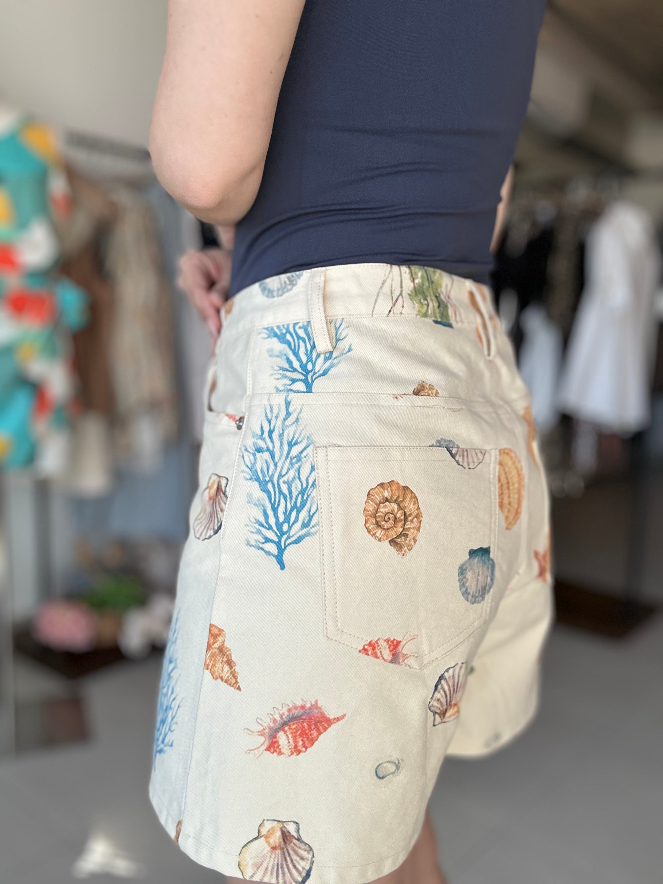 Watercolor Short