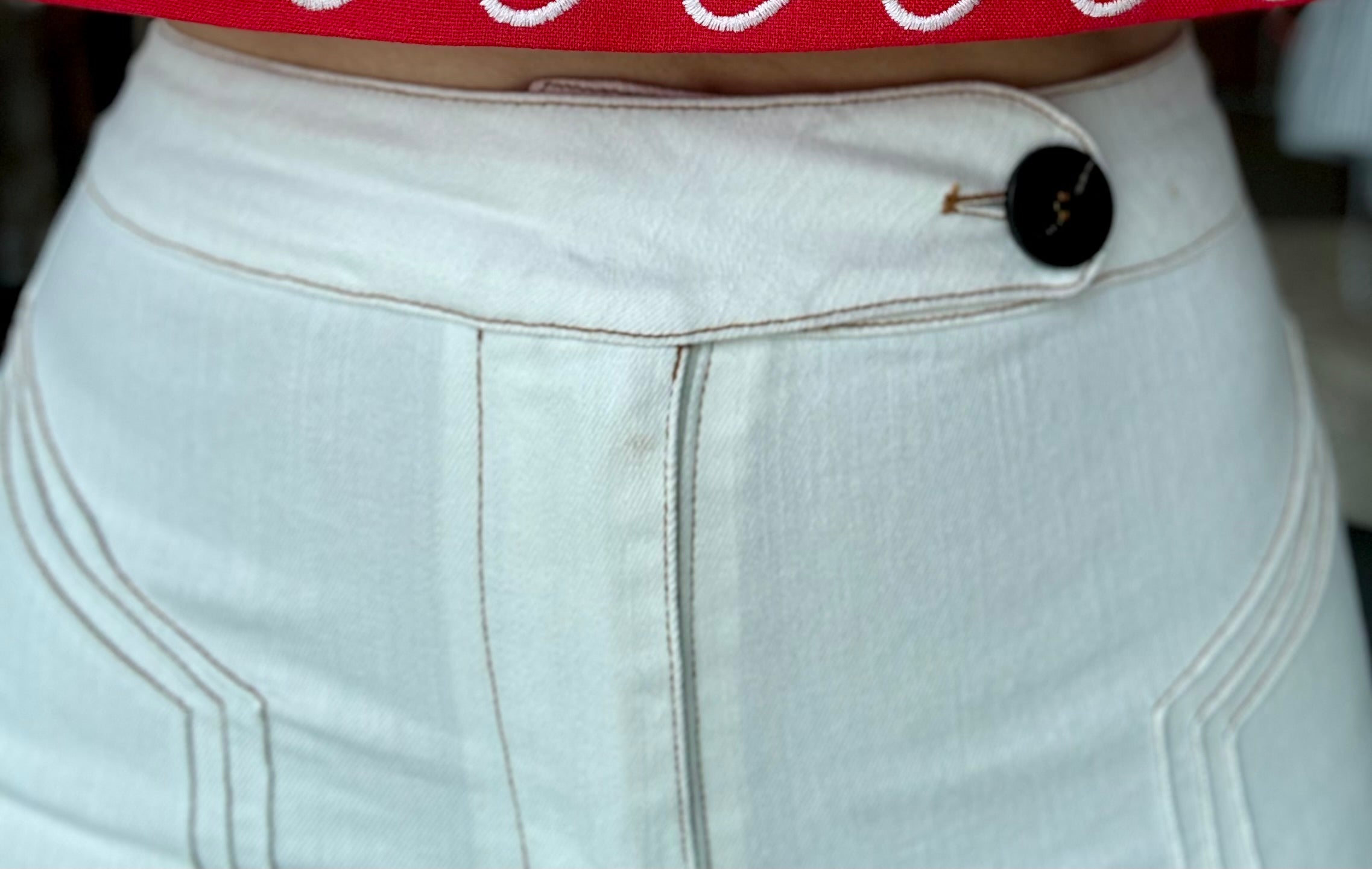 High-Waisted White Pant