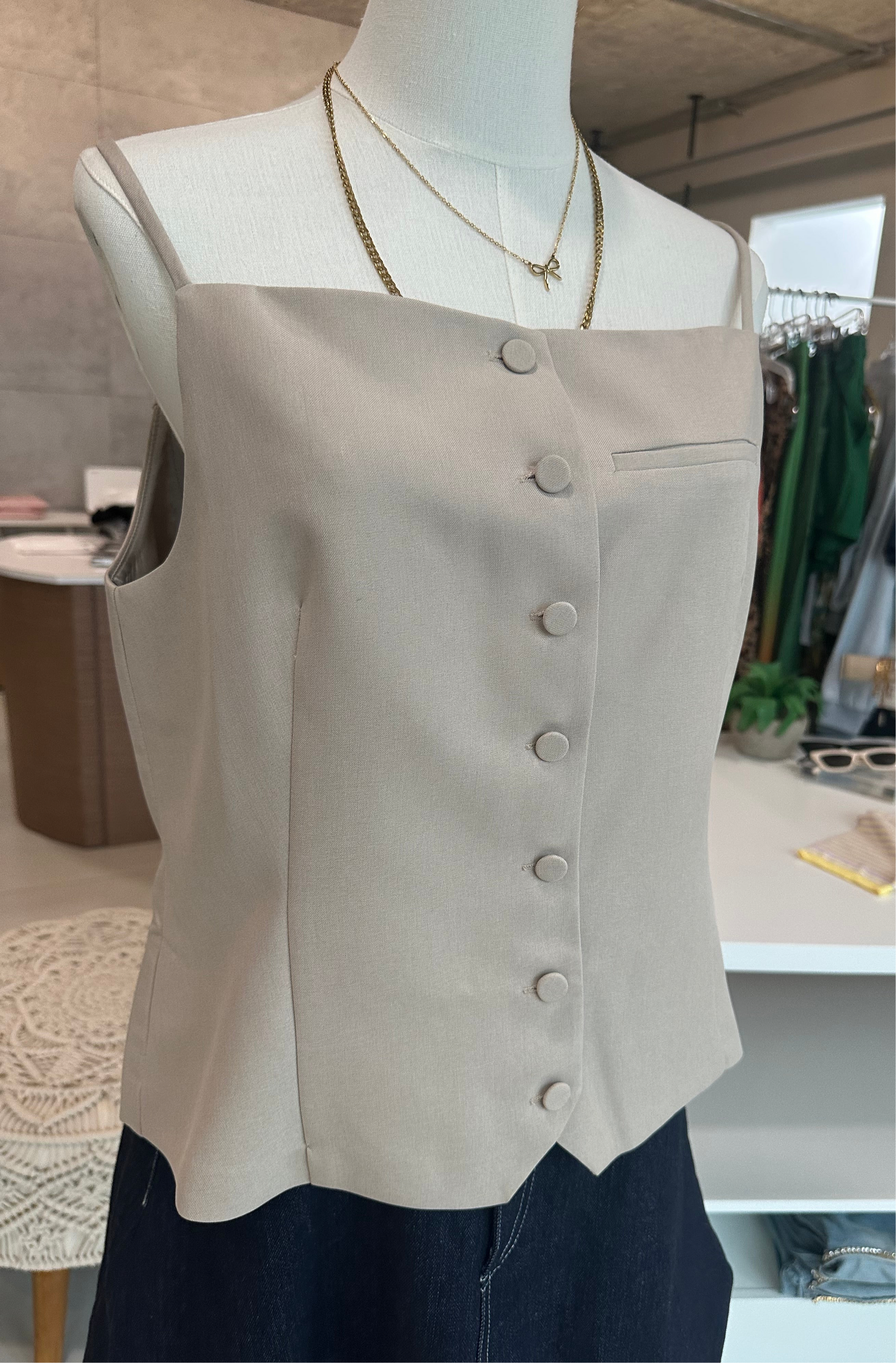 Ligth Latte Vest