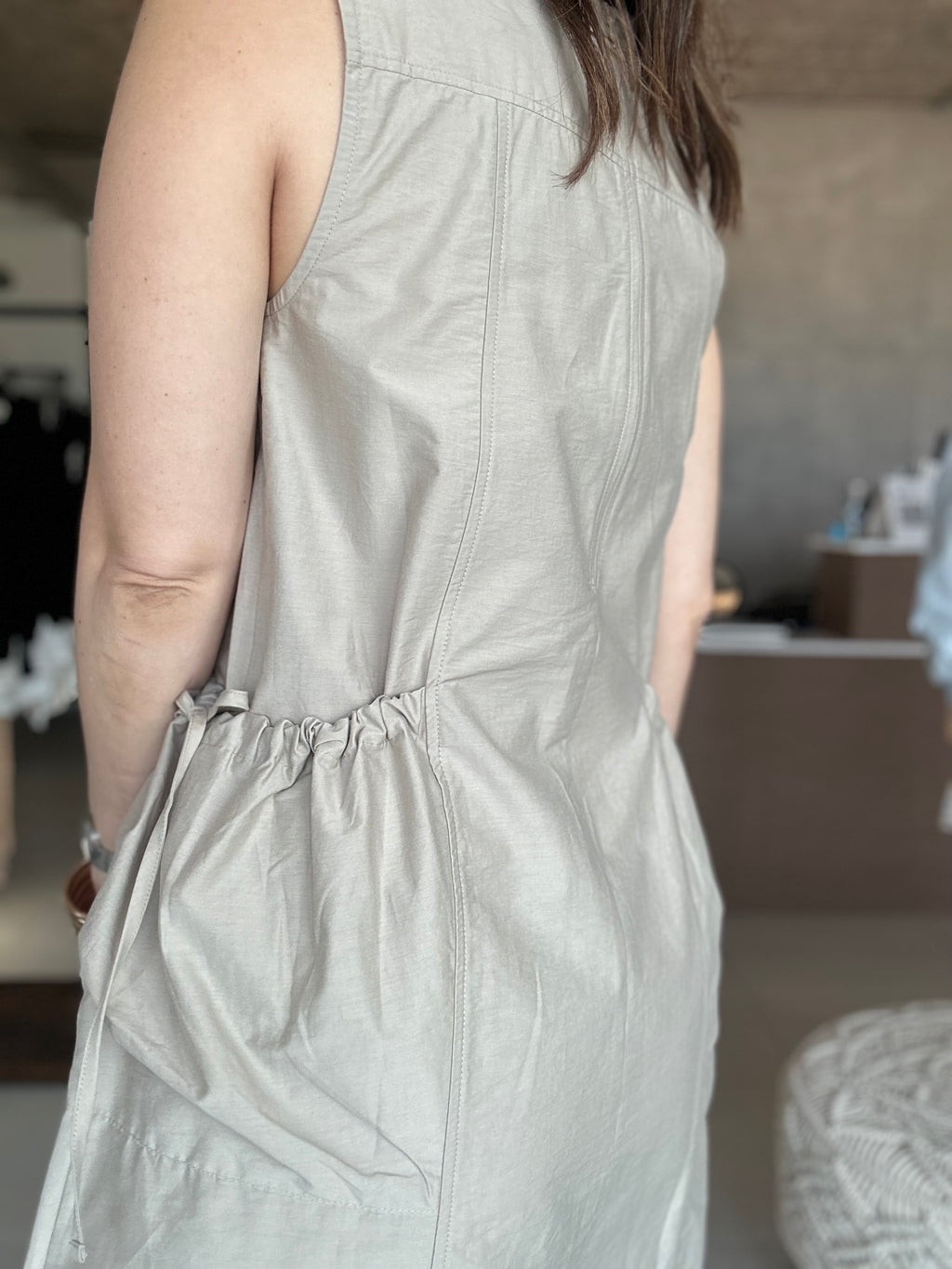 Light Midi Dress