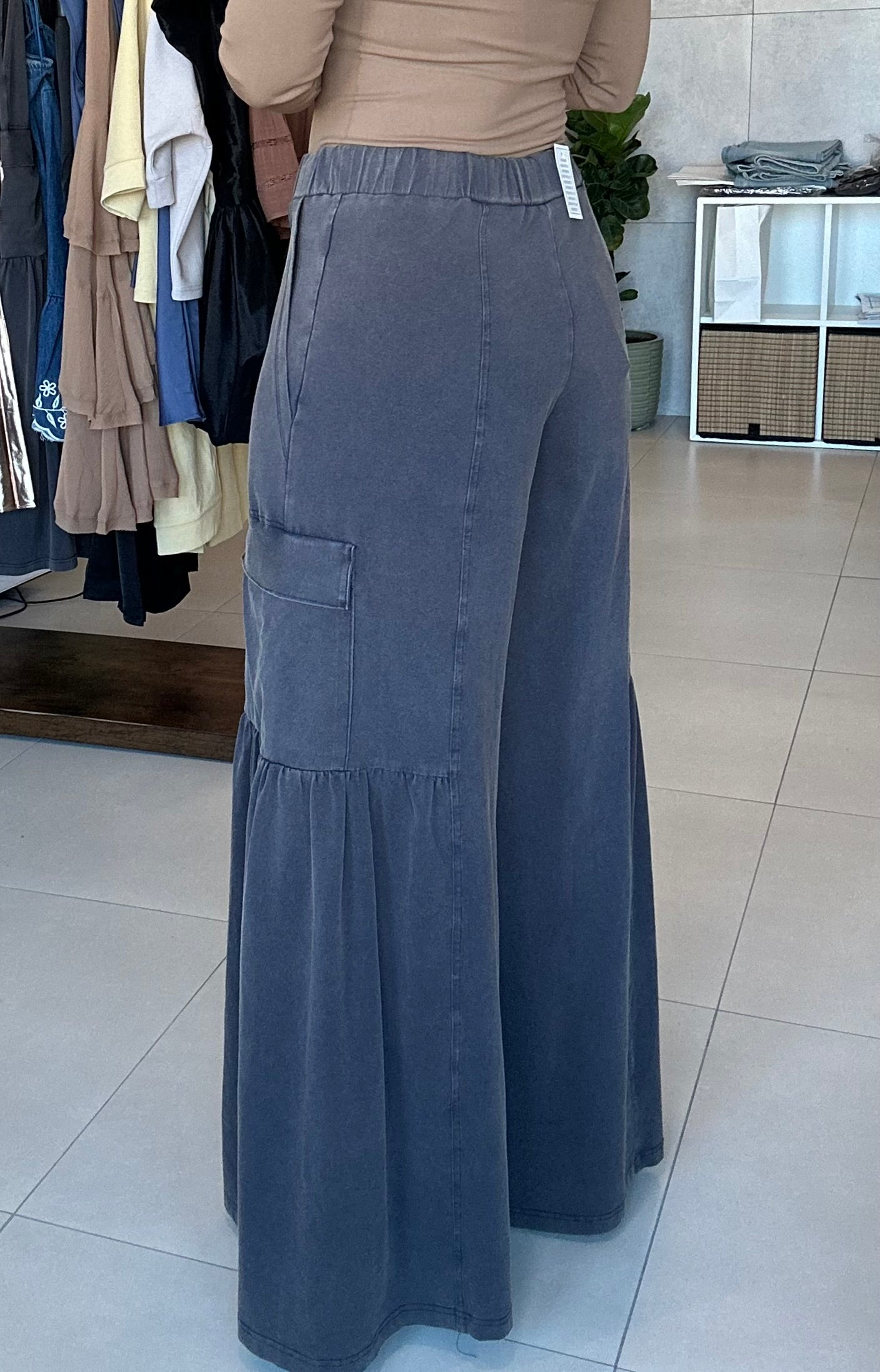 Wide Leg Stretch Pant