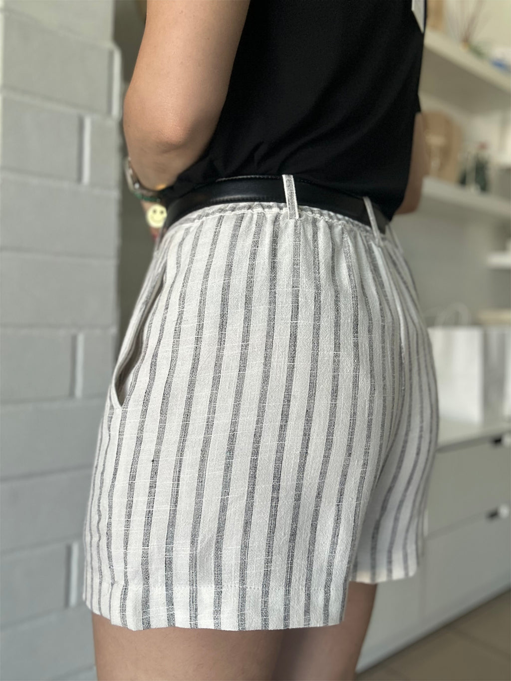 Linen Blend Short